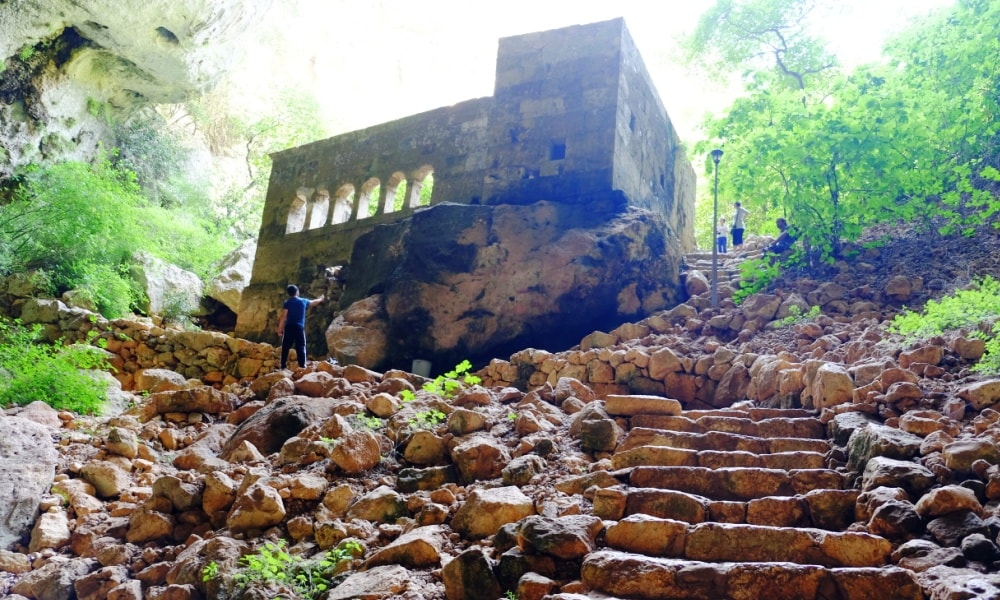 CAVES OF HEAVEN AND HELL